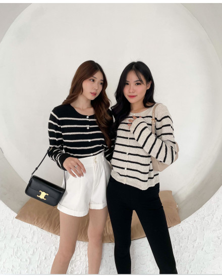 SKYLAR KNIT TOP