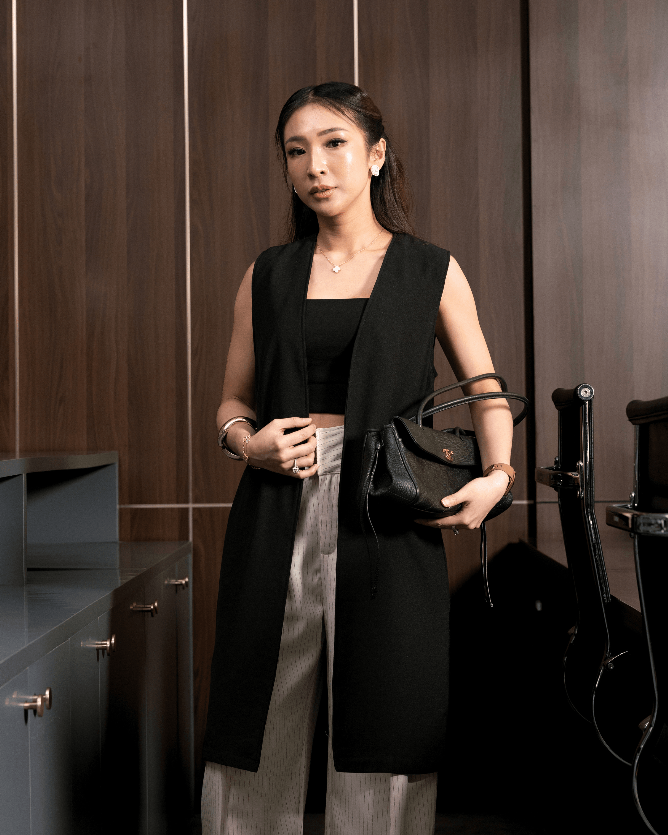 Donna Vest Outer